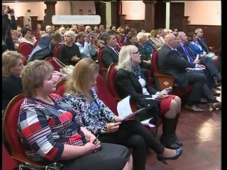 Сирот в Приморье становится меньше