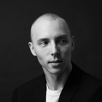 Костя Хлуднев  *Пчела*