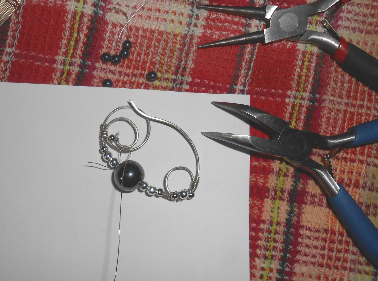 history brooch pins of Nickel-silver