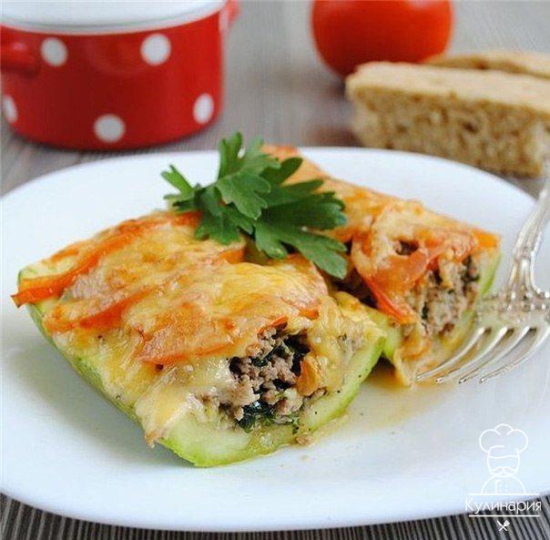 Лодочки из кабачка с мясом