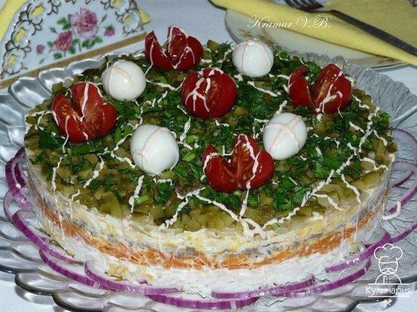 Салат с печенью и рисом