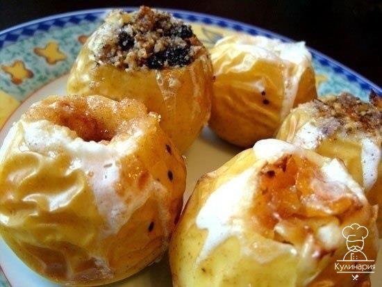 ЗАПЕЧЕННЫЕ В МУЛЬТИВАРКЕ ЯБЛОКИ С ОРЕХАМИ И ВАНИЛЬЮ!
