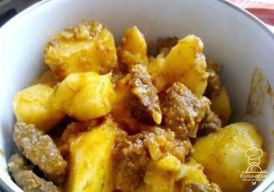 Картошка с мясом в мультиварке