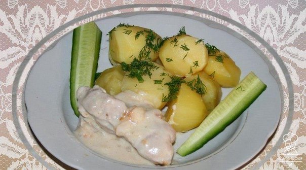 Свинина в сметанном соусе + паровой картофель 