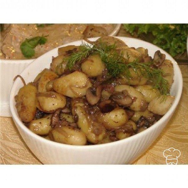 КАРТОФЕЛЬ С ШАМПИНЬОНАМИ В МУЛЬТИВАРКЕ!