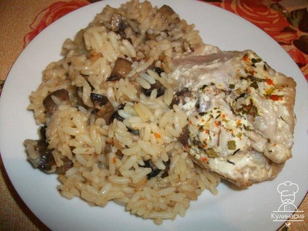 Курица на пару с рисом и грибами в мультиварке