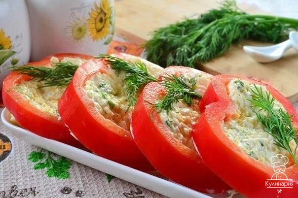 Красивая закуска из перцев и сыра
