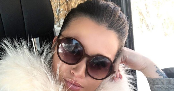 Ксения Бородина обматерила подписчицу в своём Instagram: 