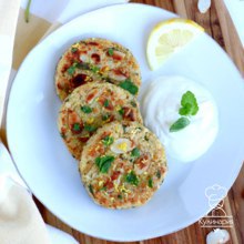 Котлеты из киноа с козьим сыром