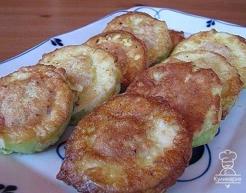Кабачки с мясом в кляре