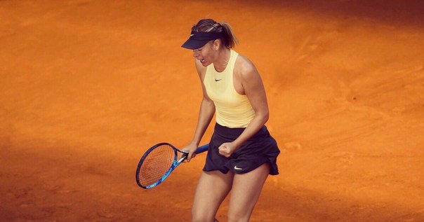 Шарапова вышла в четвертьфинал турнира в Мадриде: 