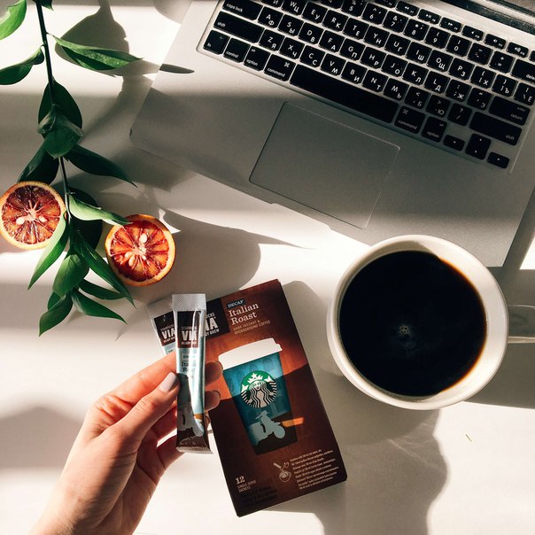 Всегда и везде любимый кофе рядом. А до 16 апреля при покупке #ViaReadyBrew Decaf Italian Roast  декаф-напиток объема Толл в подарок!