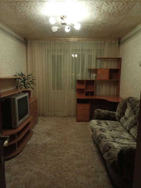 Сдам комнату в 6 комнатной коммунальной квартире семейной паре или девушке.<br>Есть все необходимое мебель и техника.<br>Дружные соседи<br>15-20 мин. от метро Проспект Просвещения <br>Придорожная аллея 19<br>12000 ( с коммуналкой)+ залог 12000 ( можно разбить на 2 части) - фото Фото: Сдам комнату в 6 комнатной коммунальной квартире семейной паре или девушке.<br>Есть все необходимое мебель и техника.<br>Дружные соседи<br>15-20 мин. от метро Проспект Просвещения <br>Придорожная аллея 19<br>12000 ( с коммуналкой)+ залог 12000 ( можно разбить на 2 части)