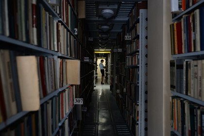 Книгам – бой! Украина начала изымать российскую литературу