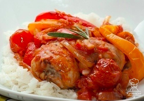 Курица запеченная с овощами