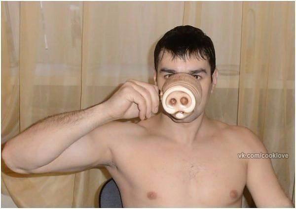 Теща подарила кружку для пива.