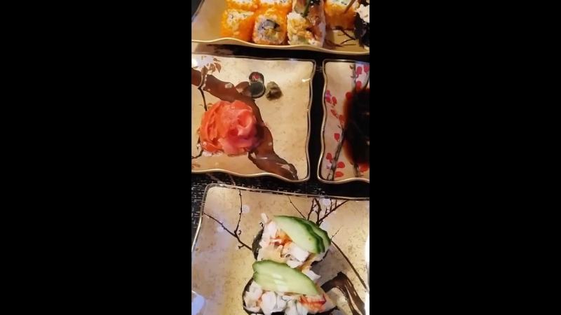 😛🍱🍣🍷🌸❤💋