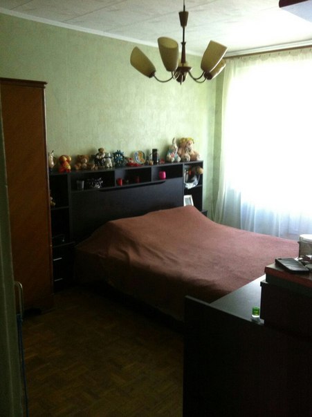 Фото: Сдается 1-к квартира 31 кв.м. на 5 этаже 5-этажного панельного дома. м. Петровско-Разумовская, Коровинское шоссе. д.20, корп. 2. Квартира сдается на длительный срок (только славянам). <br>25.000 в месяц. Оплата за первый и последний месяц, плюс счётчики(без комиссии). Сдаётся с 20 сентября. В квартире: мебель, кровать, диван, телевизор, плита, холодильник, стиральная машина.<br> Ушанова