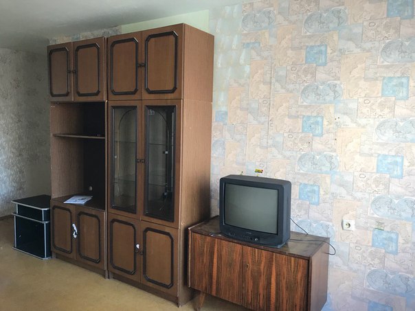 Сдам 3 комн кв. Теплый стан.<br>36000 плюс страховой депозит.<br>Среднюю Азию и Кавказ не беру.<br>Пешая доступность до метро. Панельный дом с лифтом. Квартира в жилом состоянии, комнаты смежно-изолированные, частично меблирована: оборудован кухонный гарнитур, спальня, остальные комнаты без мебели, холодильник, плита газовая, стиральной машины нет-покупка возможна. И мужчин в большом количестве тоже не возьму. - фото Фото: Сдам 3 комн кв. Теплый стан.<br>36000 плюс страховой депозит.<br>Среднюю Азию и Кавказ не беру.<br>Пешая доступность до метро. Панельный дом с лифтом. Квартира в жилом состоянии, комнаты смежно-изолированные, частично меблирована: оборудован кухонный гарнитур, спальня, остальные комнаты без мебели, холодильник, плита газовая, стиральной машины нет-покупка возможна. И мужчин в большом количестве тоже не возьму.