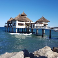 Азиз Нореззин