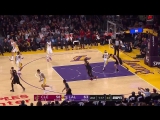 LeBron James sets up Ante Zizic nicely for the bucket