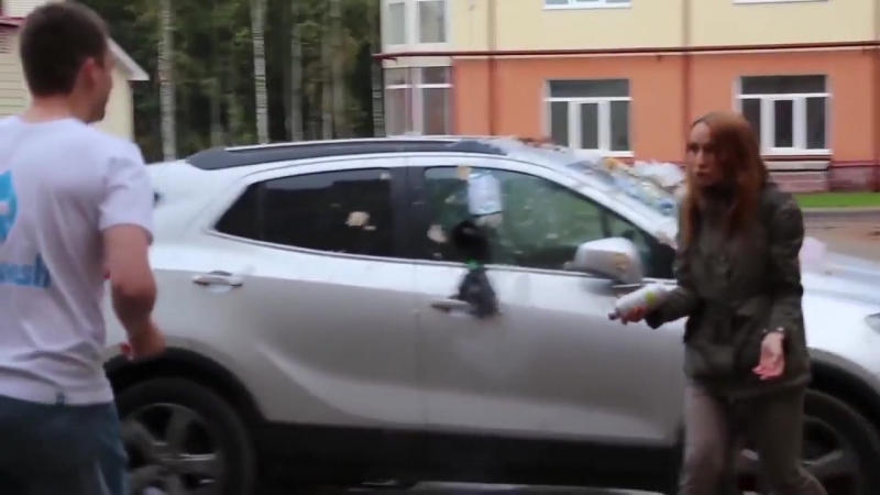 Помилилась автомобілем