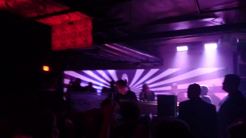 Noisia - Tentacles