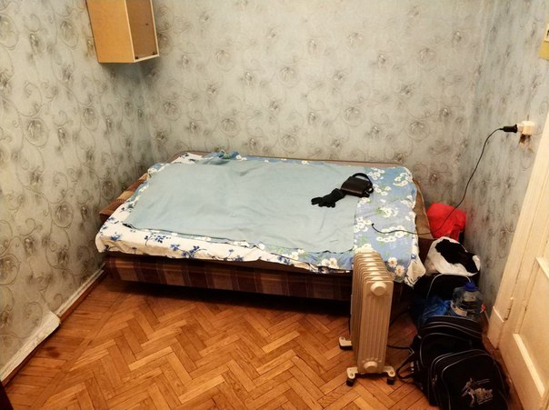 Сдаю комнату за 13500р., 5 мин. от м. Профсоюзная, вход в комнату через другую, комната изолирована, закрывается дверью. О квартире: раздельный санузел, среднее состояние, все удобства, на длительный срок. Соседи: 3 парня. Рассмотрим адекватного человека в качестве соседа, без питомцев, без детей, не агентство. комиссии и депозита нет. +79778027852<br> Малюгов - фото Фото: Сдаю комнату за 13500р., 5 мин. от м. Профсоюзная, вход в комнату через другую, комната изолирована, закрывается дверью. О квартире: раздельный санузел, среднее состояние, все удобства, на длительный срок. Соседи: 3 парня. Рассмотрим адекватного человека в качестве соседа, без питомцев, без детей, не агентство. комиссии и депозита нет. +79778027852<br> Малюгов