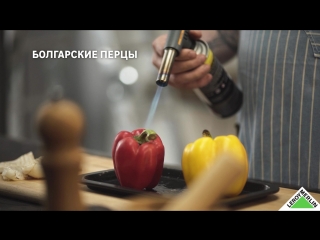 Готовим салат с кальмарами и печеными перцами