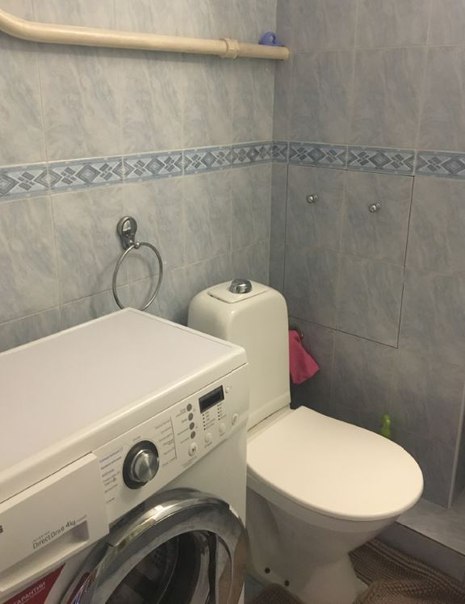Однокомнатная квартира в долгосрочную аренду от СОБСТВЕННИКА<br>(м. Медведково, 5-6 мин. ходьбы; адрес: ул. Широкая, дом 5, корп. 4, <br>17 этаж, дом серии П-44).<br>Сдается с НАЧАЛА МАЯ.<br>В квартире сделан качественный ремонт, есть все необходимое для комфортной жизни: 3 встроенных шкафа в прихожей, стиральная машина, вся необходимая мебель и бытовая техника на кухне.<br>В комнате: большой гарнитур, 2х спальный диван и дополнительная<br>односпальная кресло-кровать. Застекленная лоджия, 2х- камерные<br>стеклопакеты, в ванной - современная сантехника, плитка под потолок,<br>во всей квартире - новые радиаторы центрального отопления.<br>Есть городской телефон, подключение к Интернет и цифровому телевидению («Акадо»).<br>Спокойные, адекватные и приличные соседи, окна - во двор, рядом с домом – парк, стадион, 2 школы, детская и взрослая поликлиники, все необходимые магазины.<br>Ежемесячная арендная плата: 31 500 руб. + вода и эл. энергия по счетчикам. Депозит.<br>Просьба писать в личку. - фото Фото: Однокомнатная квартира в долгосрочную аренду от СОБСТВЕННИКА<br>(м. Медведково, 5-6 мин. ходьбы; адрес: ул. Широкая, дом 5, корп. 4, <br>17 этаж, дом серии П-44).<br>Сдается с НАЧАЛА МАЯ.<br>В квартире сделан качественный ремонт, есть все необходимое для комфортной жизни: 3 встроенных шкафа в прихожей, стиральная машина, вся необходимая мебель и бытовая техника на кухне.<br>В комнате: большой гарнитур, 2х спальный диван и дополнительная<br>односпальная кресло-кровать. Застекленная лоджия, 2х- камерные<br>стеклопакеты, в ванной - современная сантехника, плитка под потолок,<br>во всей квартире - новые радиаторы центрального отопления.<br>Есть городской телефон, подключение к Интернет и цифровому телевидению («Акадо»).<br>Спокойные, адекватные и приличные соседи, окна - во двор, рядом с домом – парк, стадион, 2 школы, детская и взрослая поликлиники, все необходимые магазины.<br>Ежемесячная арендная плата: 31 500 руб. + вода и эл. энергия по счетчикам. Депозит.<br>Просьба писать в личку.