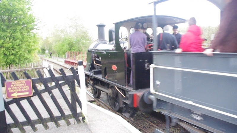 WD132 Sapper leaves Bitton