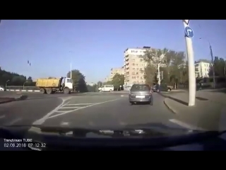 Порно машина сбила женщину 2