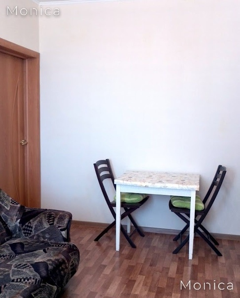 Сдается комната 15 м2 для гражданина РФ на любой срок за 17 000, без вредных привычек (курение). Хорошие условия, отдельный большой холодильник, стиральная машина, печь СВЧ, интернет. Хороший ремонт, тихо, спокойно. От м. Митино 3-4 ост. или пешком 15 мин. Обеспечительный взнос 8500 руб. Дополнительно оплата 1/2 вода, интернет, электроэнергия.<br>Без комиссии!<br>Подробнее на - фото Фото: Сдается комната 15 м2 для гражданина РФ на любой срок за 17 000, без вредных привычек (курение). Хорошие условия, отдельный большой холодильник, стиральная машина, печь СВЧ, интернет. Хороший ремонт, тихо, спокойно. От м. Митино 3-4 ост. или пешком 15 мин. Обеспечительный взнос 8500 руб. Дополнительно оплата 1/2 вода, интернет, электроэнергия.<br>Без комиссии!<br>Подробнее на