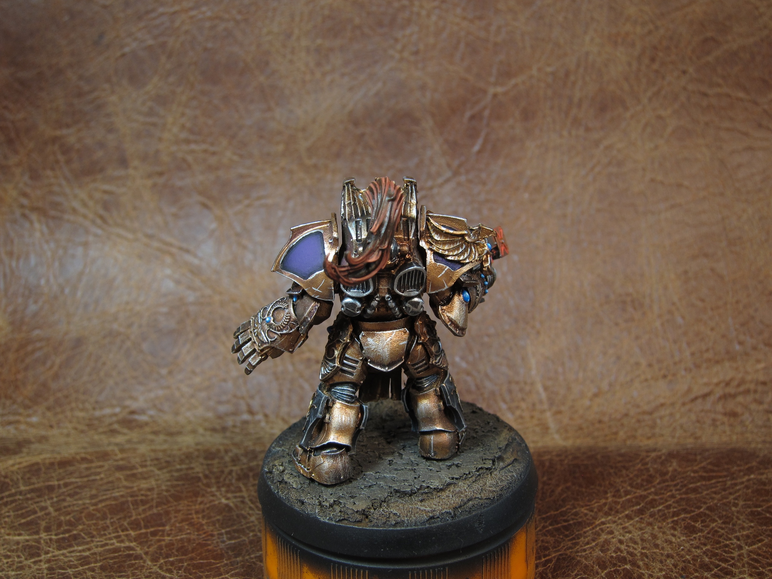 CYAQ34m2SJ4.jpg