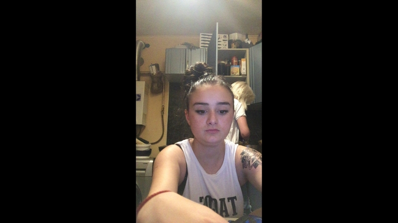 Михаела Абрамова — Live