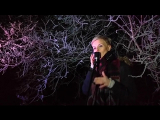 Miriam Vaga performing Should Have Known