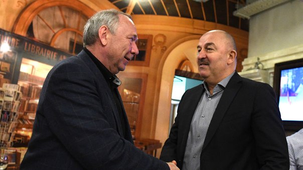 Олег Романцев - Станиславу Черчесову: 