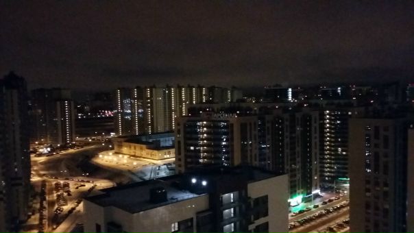 Сдам на длительный срок современную и уютную студию. От метро «Девяткино» 5 минут пешком. Желательно для 1-2 человек или семейной пары, граждан РФ, без вредных привычек, без детей и животных. Ищу ответственных, аккуратных и платёжеспособных жильцов.<br>В студии есть всё для комфортного проживания.<br>Вся инфраструктура рядом, магазины,(Спар, Дикси, Магнит, Лента) рестораны, банки, салоны красоты, кафешки, Макдональдс,кондитерская и т.д.<br>Арендная плата составляет 20000 +КУ. Без комиссии, от собственника.<br>Залог - 100%. Можно разбить на 2 платежа.<br>Звоните: 8904-609-39-92 или в л.с. - фото Фото: Сдам на длительный срок современную и уютную студию. От метро «Девяткино» 5 минут пешком. Желательно для 1-2 человек или семейной пары, граждан РФ, без вредных привычек, без детей и животных. Ищу ответственных, аккуратных и платёжеспособных жильцов.<br>В студии есть всё для комфортного проживания.<br>Вся инфраструктура рядом, магазины,(Спар, Дикси, Магнит, Лента) рестораны, банки, салоны красоты, кафешки, Макдональдс,кондитерская и т.д.<br>Арендная плата составляет 20000 +КУ. Без комиссии, от собственника.<br>Залог - 100%. Можно разбить на 2 платежа.<br>Звоните: 8904-609-39-92 или в л.с.