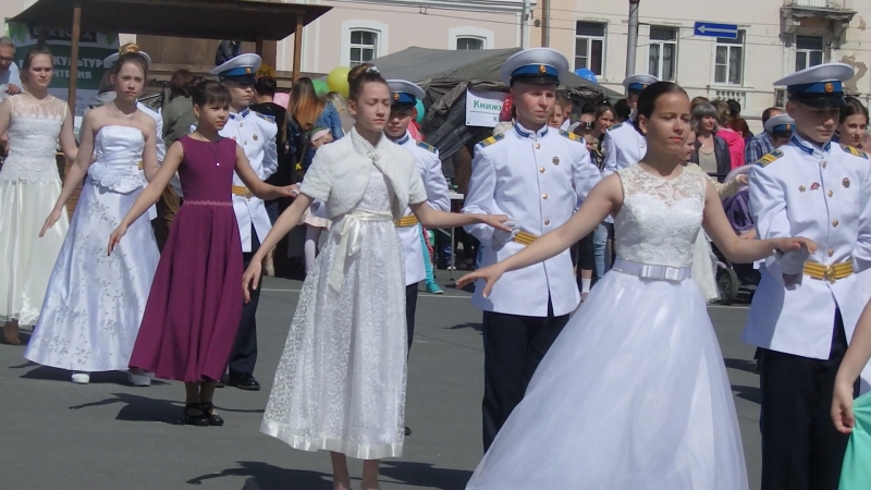 вальс в линиях