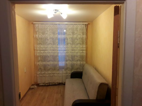 Сдается 2-х комнатная квартира 4/5 этажного дома. Общая площадь 45 кв.м. застекленный балкон. Сделан ремонт год назад. Лифта нет. Есть все для проживания. Отличное расположение дома. Развитая инфраструктура: рядом школы, детские сады, магазины, банки и т.д. В 10-12 минутах от метро Сходненская. Аренда 30 000 в месяц + коммунальные услуги. <br>Более подробно в личку или по тел. 8-925-206-28-84. <br>Риелторам, подборщикам, помощникам не писать и не звонить.<br>Квартира сдается гражданам РФ<br> Алексеев - фото Фото: Сдается 2-х комнатная квартира 4/5 этажного дома. Общая площадь 45 кв.м. застекленный балкон. Сделан ремонт год назад. Лифта нет. Есть все для проживания. Отличное расположение дома. Развитая инфраструктура: рядом школы, детские сады, магазины, банки и т.д. В 10-12 минутах от метро Сходненская. Аренда 30 000 в месяц + коммунальные услуги. <br>Более подробно в личку или по тел. 8-925-206-28-84. <br>Риелторам, подборщикам, помощникам не писать и не звонить.<br>Квартира сдается гражданам РФ<br> Алексеев