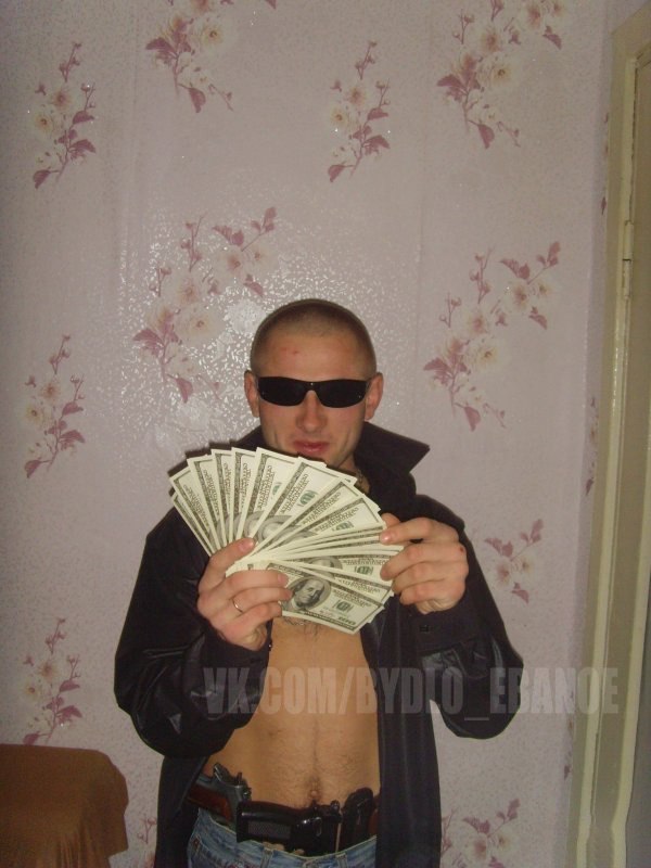 CR-a7mEi0KE.jpg