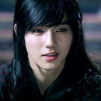 Луиза Нусратова