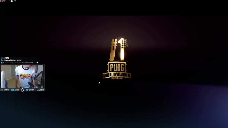 Новая футболка POGGERS