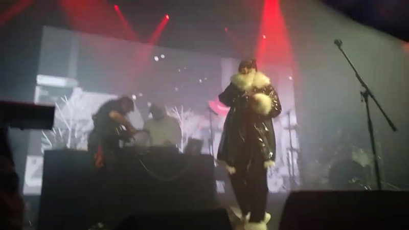 Noize MC
03.01.2018
Jingle Bellz