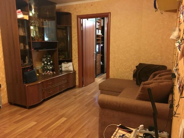 Аттеншн!! Ищем соседку (исключительно девушку, только РФ, только 1 чел!!) в проходную комнату в 3-х комнатной квартире. От м. Водный Стадион 15 мин на автобусе (остановка в 10 шагах от дома). В квартире хороший ремонт, есть вся необходимая техника (стир.машина, микроволновка, чайник, кофемашина). В запроходной комнате проживает девушка, 25 лет. В изолированной комнате парень, 29 лет. Все общительные и дружелюбные Стоимость 12500 + к/у (+/-1000), без залога и депозита. Заезд и оплата 20.02 <br>Писать в л.с. Маркутина - фото Фото: Аттеншн!! Ищем соседку (исключительно девушку, только РФ, только 1 чел!!) в проходную комнату в 3-х комнатной квартире. От м. Водный Стадион 15 мин на автобусе (остановка в 10 шагах от дома). В квартире хороший ремонт, есть вся необходимая техника (стир.машина, микроволновка, чайник, кофемашина). В запроходной комнате проживает девушка, 25 лет. В изолированной комнате парень, 29 лет. Все общительные и дружелюбные Стоимость 12500 + к/у (+/-1000), без залога и депозита. Заезд и оплата 20.02 <br>Писать в л.с. Маркутина