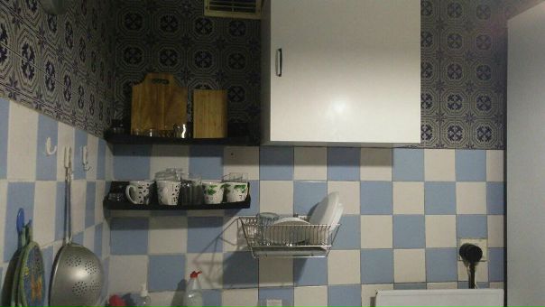 Сдается комната с большим балконом коммунальной квартире. м. Пражская ул. Красного Маяка 13А, кор. 2. Чистая, уютная, с балконом. <br>В хорошем зелёном районе на длительный срок! <br>16000 для 1-го чел-ка, 18000 для 2-их. До метро 5 минут на маршрутке или автобусе (пешком 15 минут). В комнате приличный ремонт, свежая мебель IKEA (диван, столик, полки, столик под телевизор, шкаф для одежды), телевизор,балкон застеклен. Отдельные двухкамерный холодильник и стиральная машина. Соседи - пара молодая и 1 женщина. Собственник. <br>89166406829<br> Мякинина - фото Фото: Сдается комната с большим балконом коммунальной квартире. м. Пражская ул. Красного Маяка 13А, кор. 2. Чистая, уютная, с балконом. <br>В хорошем зелёном районе на длительный срок! <br>16000 для 1-го чел-ка, 18000 для 2-их. До метро 5 минут на маршрутке или автобусе (пешком 15 минут). В комнате приличный ремонт, свежая мебель IKEA (диван, столик, полки, столик под телевизор, шкаф для одежды), телевизор,балкон застеклен. Отдельные двухкамерный холодильник и стиральная машина. Соседи - пара молодая и 1 женщина. Собственник. <br>89166406829<br> Мякинина