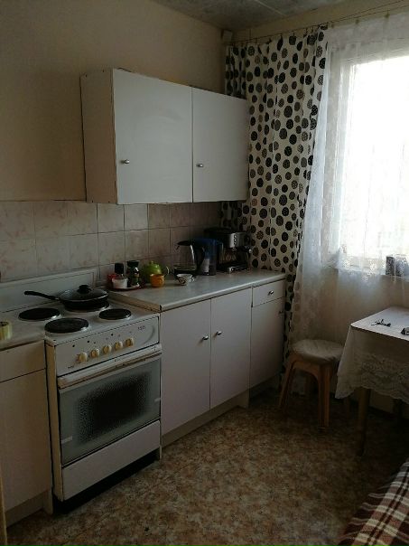 Фото: м. Печатники. 5 мин пешком. В 1й-квартире сдаётся койко-место для девочки. Всё для проживания есть. 11т.р. в месяц. Более подробная информация в лс<br> Белова