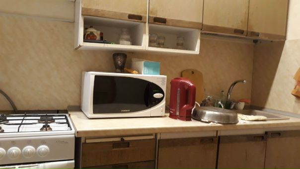 Сдам комнату одной девушке в двухкомнатной квартире. <br>Квартира в хорошем состоянии, обустроена мебелью и техникой. <br>Расположение: ул. Хорошевское шоссе дом 76 корп 5,5 минутах от метро Полежаевская.подробнее по телефону+79052397143 - фото Фото: Сдам комнату одной девушке в двухкомнатной квартире. <br>Квартира в хорошем состоянии, обустроена мебелью и техникой. <br>Расположение: ул. Хорошевское шоссе дом 76 корп 5,5 минутах от метро Полежаевская.подробнее по телефону+79052397143