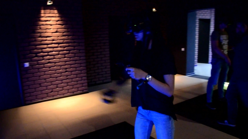 Drunkn Bar Fight в Genesis VR