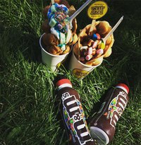 WAFFSTER - вкуснейшие гонконгские вафли в Анапе